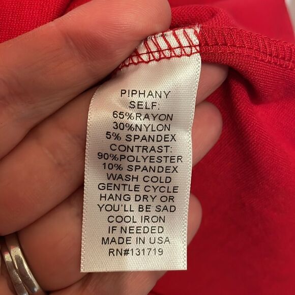 ✨Queens Red Piphany Dress, NWT - Picture 4 of 6